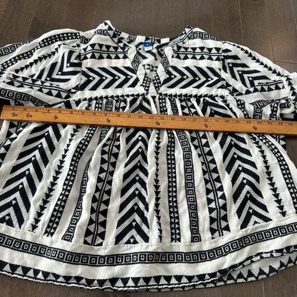 Old Navy Womens Jacquard Babydoll Top Aztec Western Boho Black White 2X - Picture 3 of 6